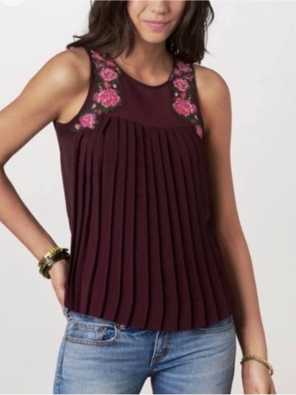 American Eagle Outfitters Pleated Sleeveless Top With Floral Appliques | Small